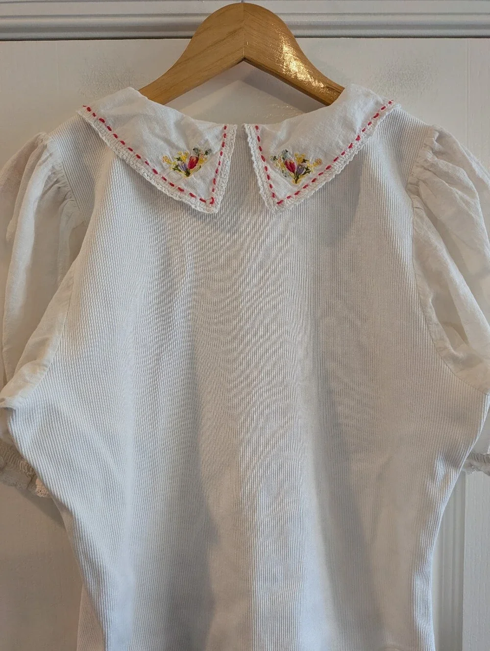 Anthropologie Short Puff Sleeve Collared Floral Embroidered Top White Size XLP
